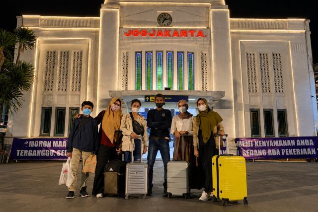 sewa mobil dan sopir di sekitar stasiun tugu yogyakarta